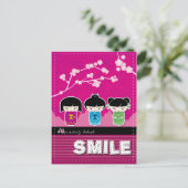 Kokeshi "SMILE"-briefkaart Briefkaart (Staand voorkant)