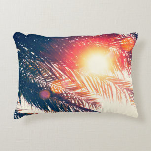 kokosboom aan de tropische kust, met Vintage Accent Kussen