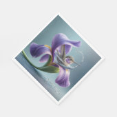 Kolibrie baden in een irisbloesem servet (Hoek)