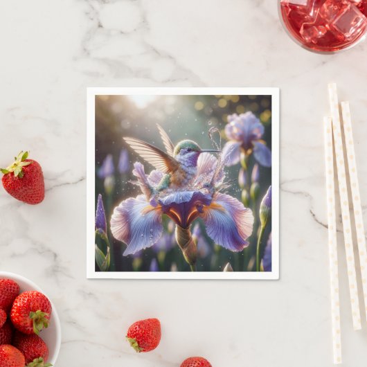 kolibrie die in een iris spat servet (Insitu)