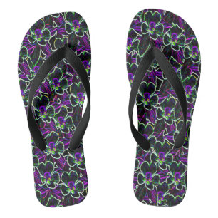 Kolombinatie in Teenslippers van Neon Pattern Flow