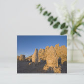Kolossale hoofdstandbeelden van goden die de 2 bew briefkaart (Staand voorkant)