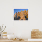 Kolossale kopbeelden van goden die de poster (Keuken)