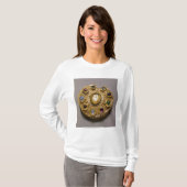 Kolt medallion, goudset met parels en t-shirt (Voorkant volledig)