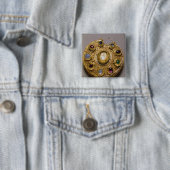 Kolt medallion, goudset met parels en vierkante button 5,1 cm (In situ)