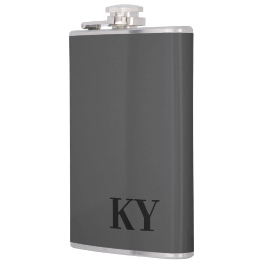 Kolven - Initialen zwart op een donkergrijze achte Heupfles (Links)