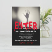 Kom binnen als je durft Halloween-feest Kaart (Staand voorkant)