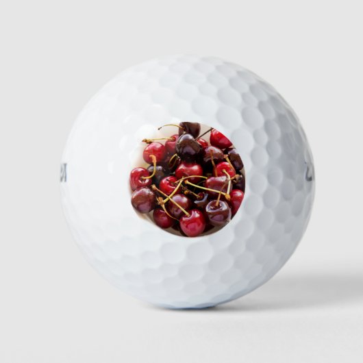 kom met kersen golfballen (Voorkant)