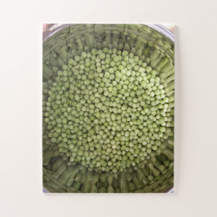 Kom met voorjaarserwten puzzel