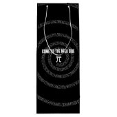 Kom naar de nerd voor Pi op Black Wijn Cadeautas (Achterkant)