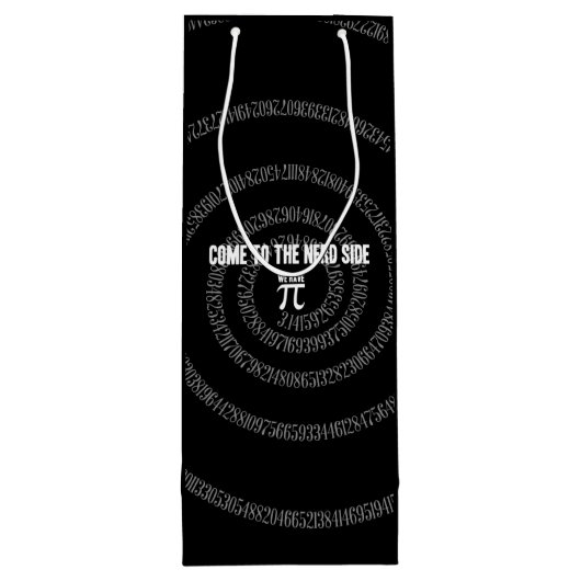 Kom naar de nerd voor Pi op Black Wijn Cadeautas (Achterkant)
