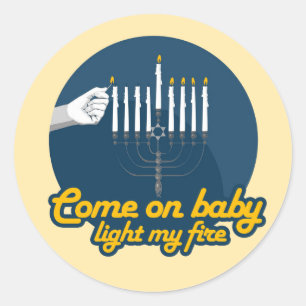 KOM OP BABY LICHT MIJN VUURMENORAH AAN RONDE STICKER