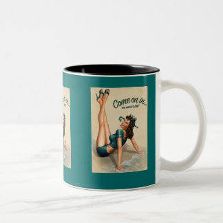 Kom op bij Navy Pin-Up Mok