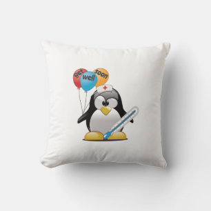 Kom snel goed. Penguin Nurse. Kussen