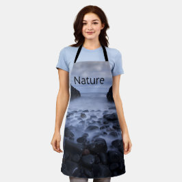 Kommen en Rocks langs de Ocean Shoreline Schort