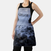 Kommen en Rocks langs de Ocean Shoreline Schort (Insitu)