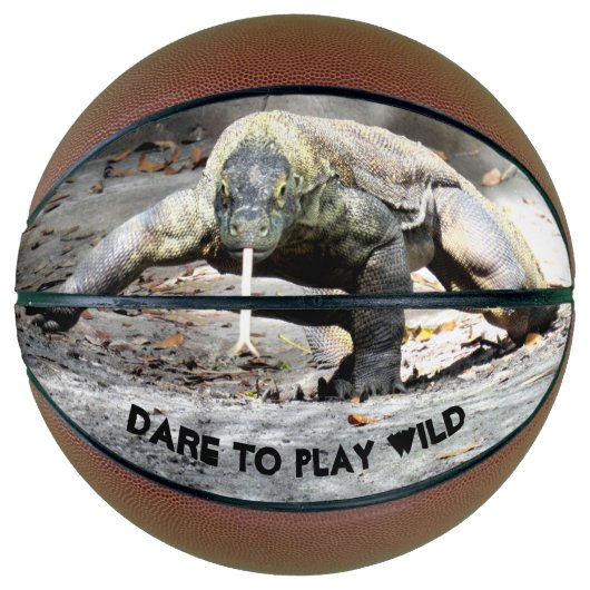 Komodo Dragon Basketball - Dare to Play Wild! Basketbal (Voorkant)