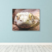Komodo Dragon foto met droevig gezicht Canvas Afdruk (Insitu (Houten vloer))
