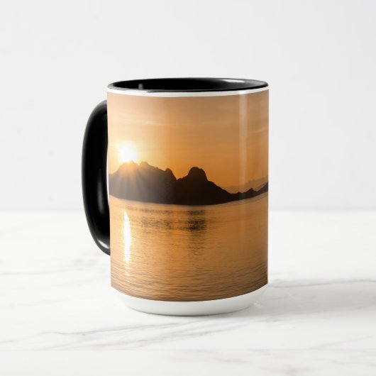 Komodo-eiland bij zonsondergang mok (Voorkant links)