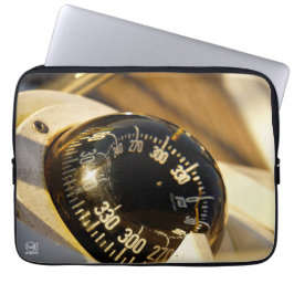Kompas helpt navigeren en koer behouden.  laptop sleeve