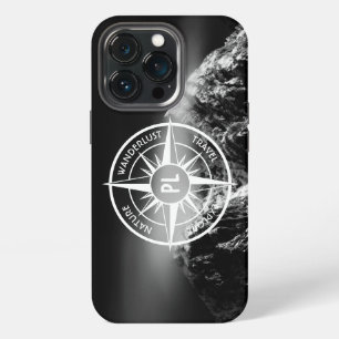 Kompas ster embleem monogram dramatische bergen iPhone 13 pro hoesje