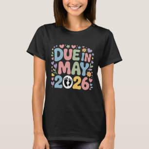 Komt mei 2026 Zwangerschap van nieuwe baby mama T-shirt