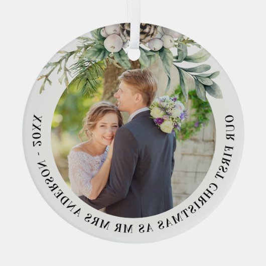 Kone greenery new weds 1st kerstfoto glas ornament (Achterkant)