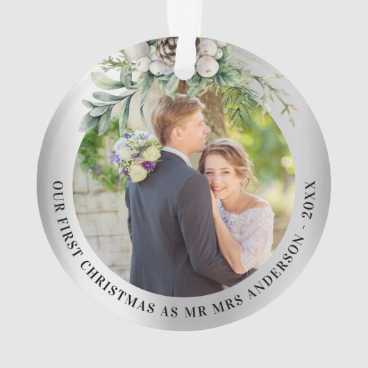 Kone greenery new weds 1st kerstfoto ornament (achterkant)