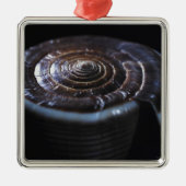 Kone shell metalen ornament (Voorkant)