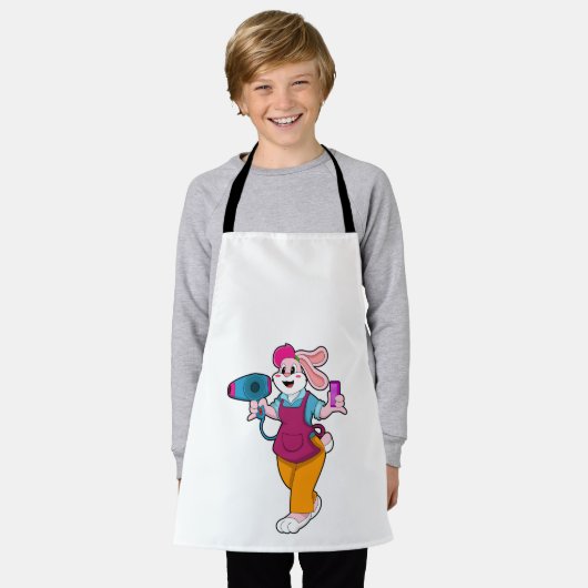 Konijn als haarser met haardroger en comb schort (Gedragen)