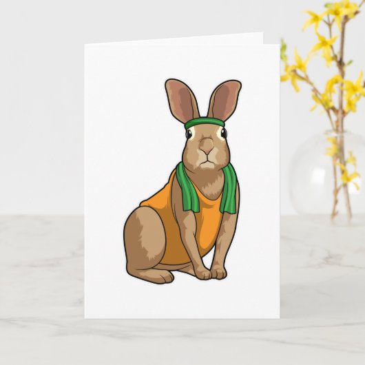 Konijn als hardloper met handdoek kaart (Gele Bloem)