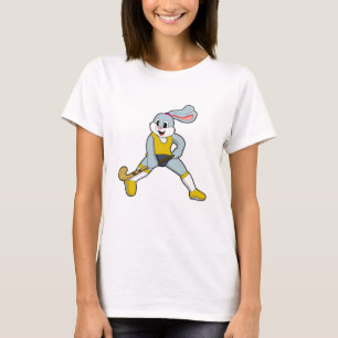 Konijn bij Hockey met Hockey bat T-shirt