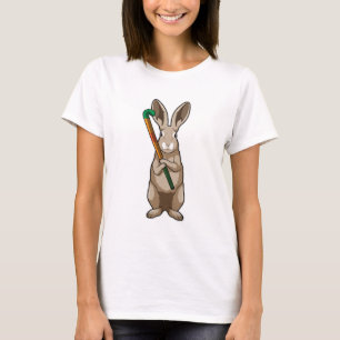 Konijn bij hockey met hockeystick t-shirt