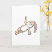 Konijn bij yogarekoefeningen kaart (Gele Bloem)