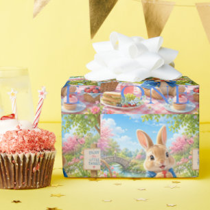 Konijn dat zijn eerste verjaardag viert met een pi cadeaupapier