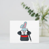 Konijn in Magic met hand en Pet Briefkaart (Staand voorkant)