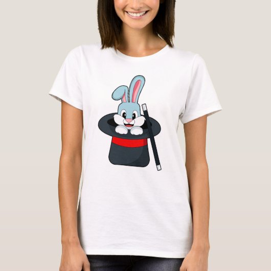 Konijn in Magic met hand en Pet T-shirt (Voorkant)
