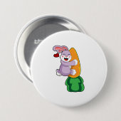 Konijn met wortel ronde button 7,6 cm (Voorkant /achterkant)