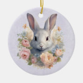 Konijn omringd door pastelbloemen Cute Keramisch Ornament (Voorkant)
