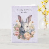 Konijn omringd door pastelbloemen Verjaardag Cute Kaart (Gele Bloem)