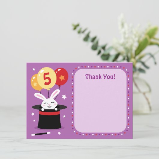 Konijn op pet verjaardagsfeestje bedankt voor je k (Staand voorkant)