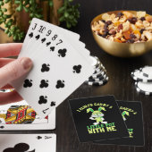 Konijn vervoert altijd een klein potje pokerkaarten (Insitu)