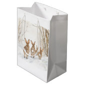 Konijnen bossen sneeuw Kerstmis Medium Cadeauzakje (Achterkant Gekanteld)