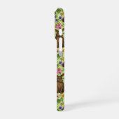 Konijnen en wilde bloemen op honingdauw groen iPhone hoesje (Linkerkant)