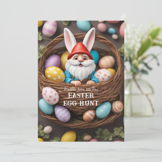 Konijnenkabouter in mand paaseierjacht kaart (Staand voorkant)