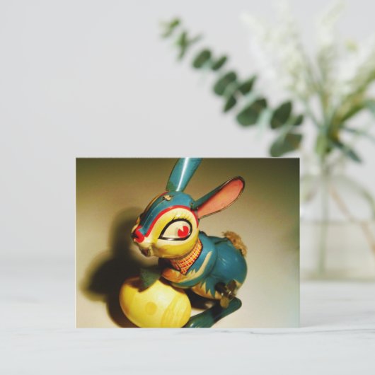 konijnenkonijnen speelgoed en ester geel ei feestdagenkaart (Staand voorkant)