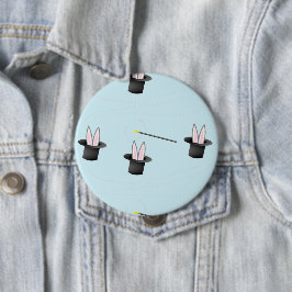 Konijntje in een pet met toverstaf blauw ronde button 4,0 cm