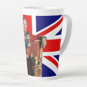 Koning Charles III met Britse vlag Latte Mok (Rechterhoek)