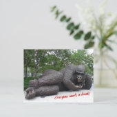 Koning Nyani pauzeert. NYC - H briefkaart (Staand voorkant)