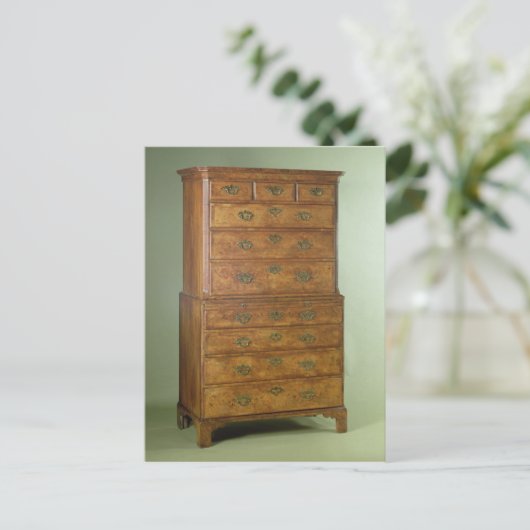 Koningin Anne walnut tallboy, begin 18e eeuw Briefkaart (Staand voorkant)